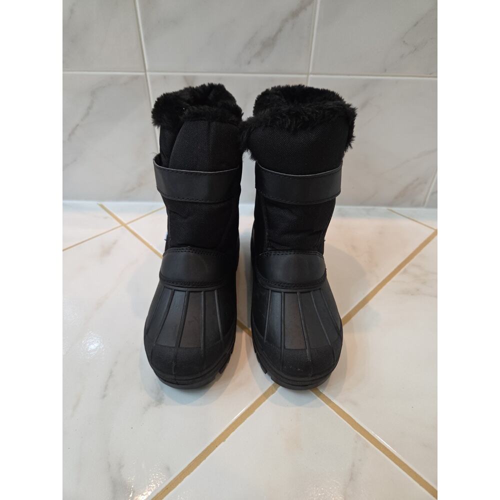 Zoogs Snow Boots. Brand New. Toddler Size 12